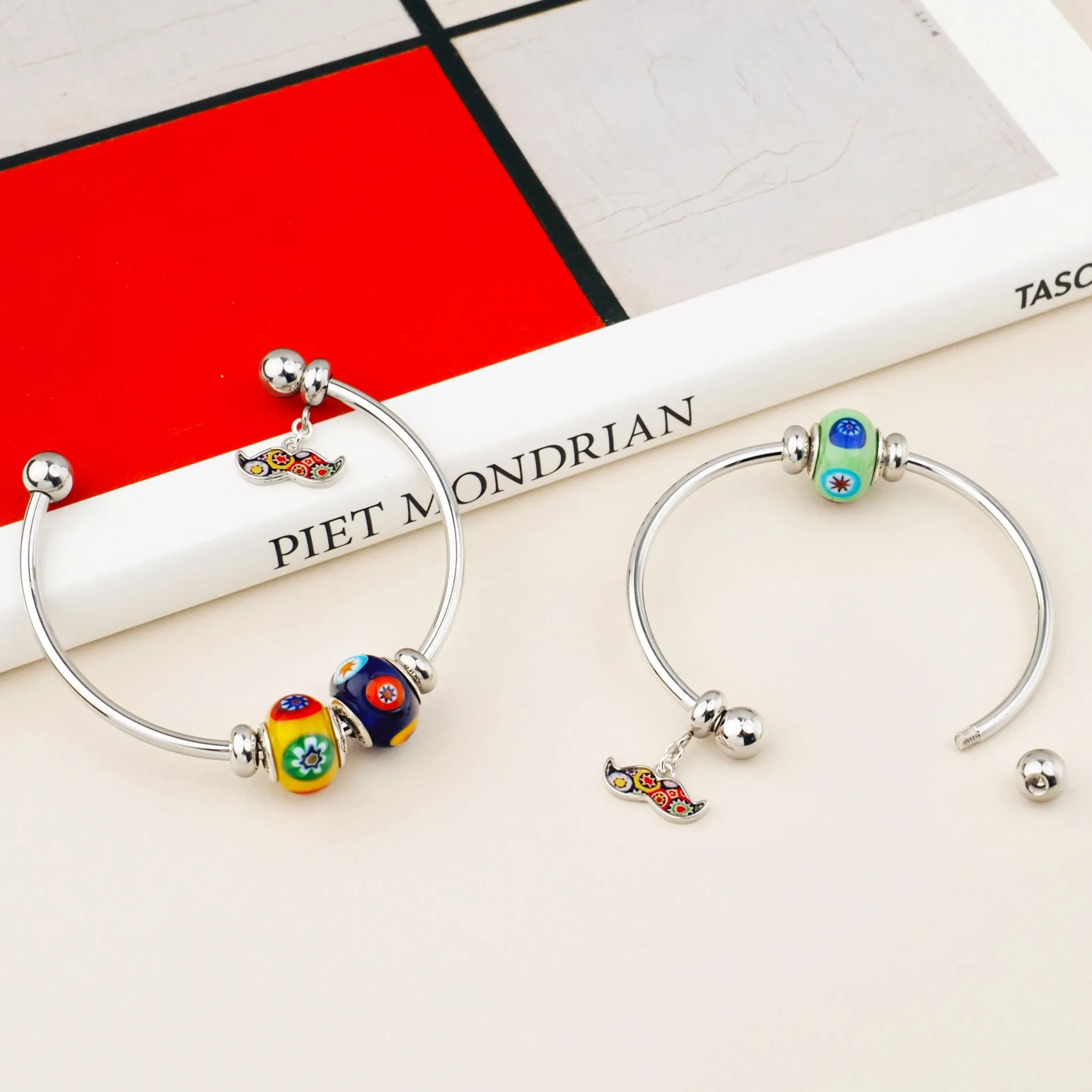 Art · Simple Charm Bangle