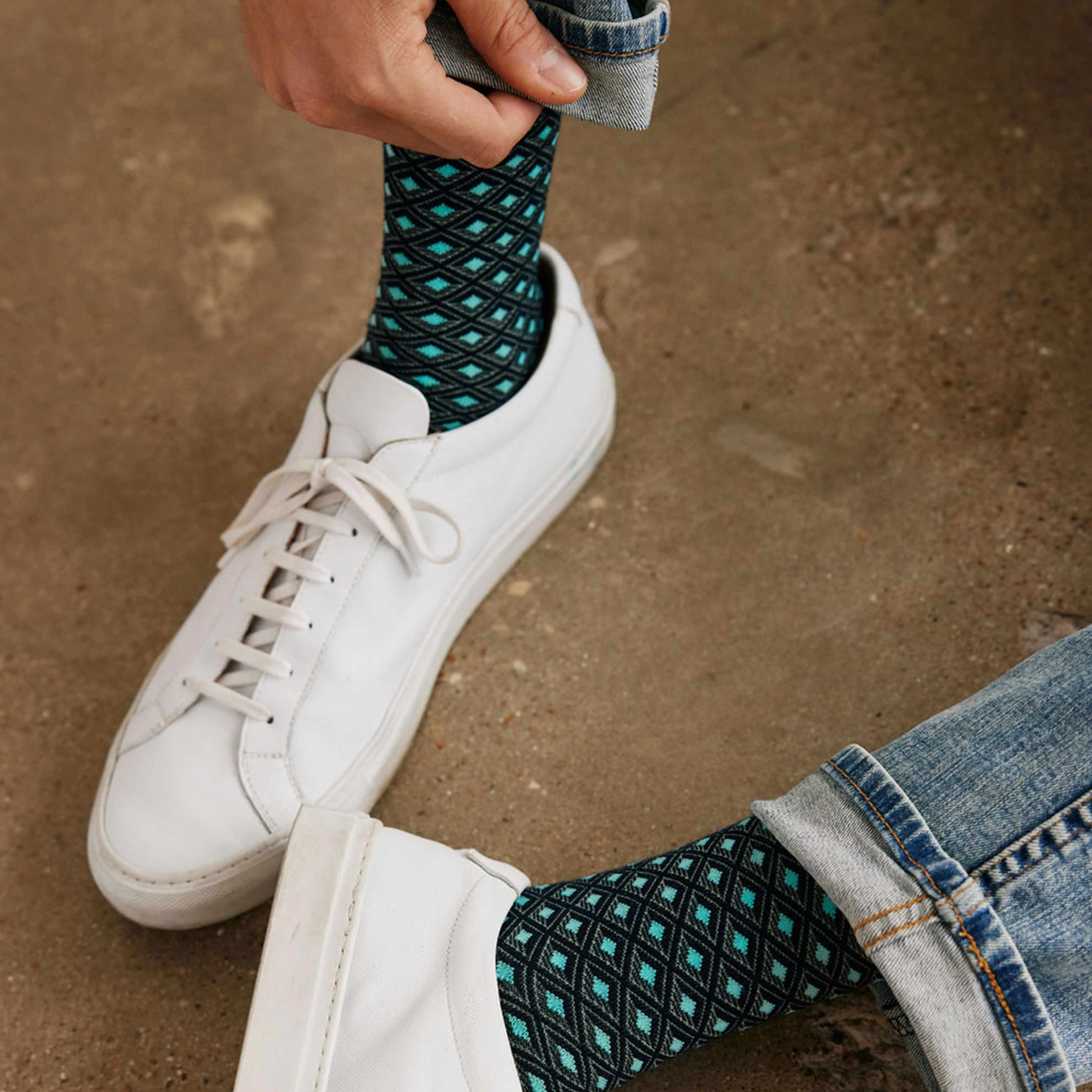 Deco Diamonds Navy Dress Socks