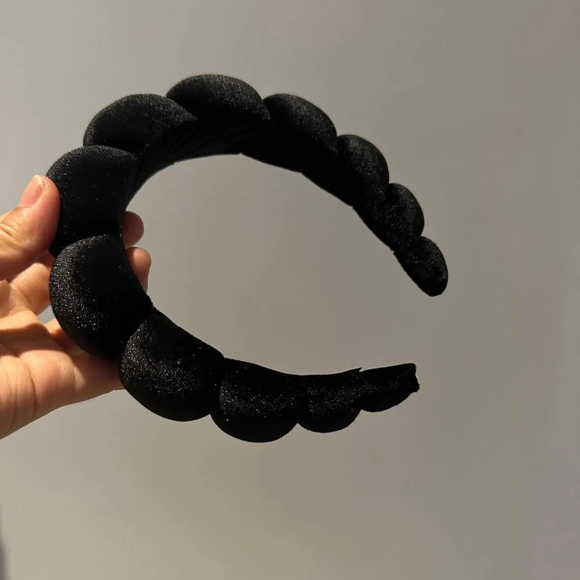 Fashion Headbands for Women Padded Fabric Hair Bands Wide Velvet Non Slip Headband Hair Accessories for Women Girls, Black