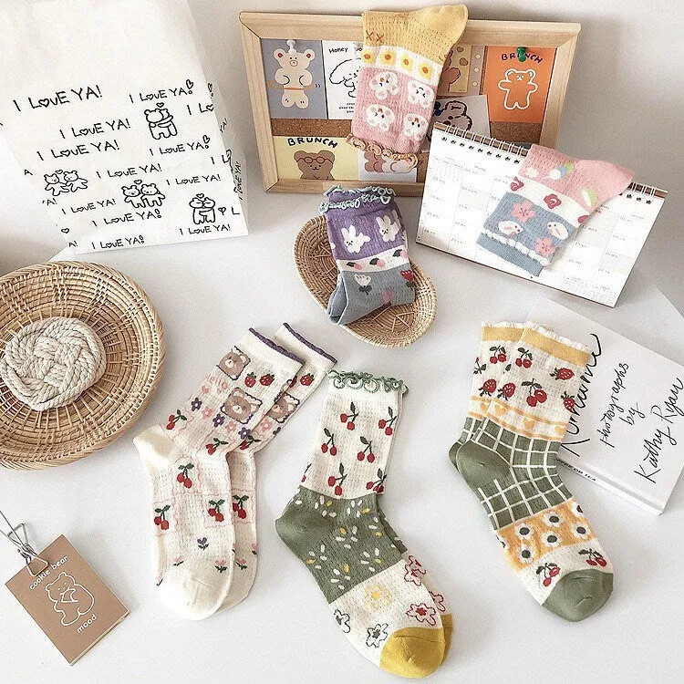 Miss June’s| Women’s 1 pair Patterned Breath-cotton socks | Art |Creative | Cute | Designed | Gift Idea | Casual | Summer | Comfortable |