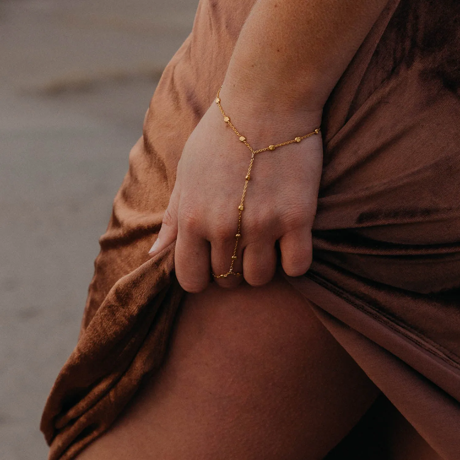 The "Orbital" Hand Chain
